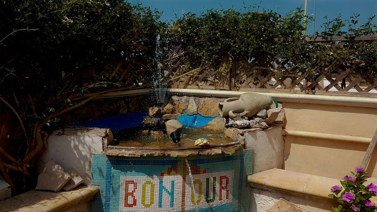 مبيت وإفطار مورتشانو دي ليوكا Bonjour المظهر الخارجي الصورة